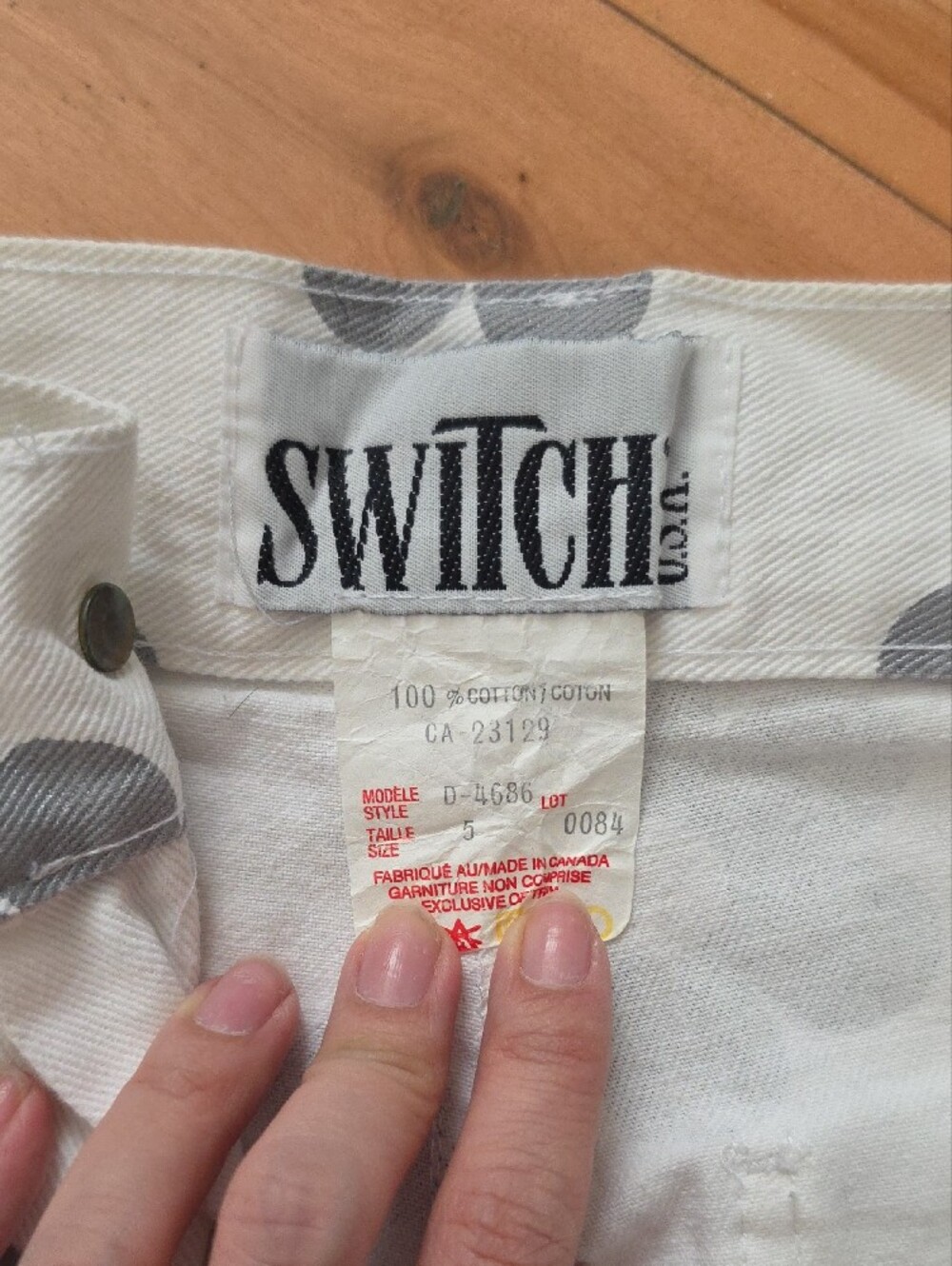 Vintage 100% Cotton Shorts - Picture 2 of 4